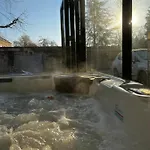 La Petite Brainoise - Avec Salle Jacuzzi 120 Jets *
