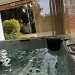 Apartament Maison Cosy Avec Jacuzzi Privatif Proche Reims *