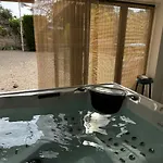 La Petite Brainoise - Avec Salle Jacuzzi 120 Jets Braine