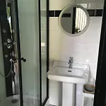 La Petite Brainoise - Avec Salle Jacuzzi 120 Jets Appartement