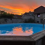 アパート La Petite Brainoise - Avec Salle Jacuzzi 120 Jets *