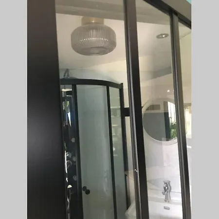 La Petite Brainoise - Avec Salle Jacuzzi 120 Jets Apartment Braine