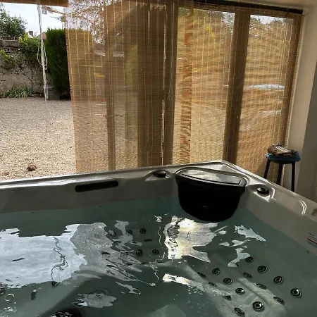 Maison Cosy Avec Jacuzzi Privatif Proche Reims Braine