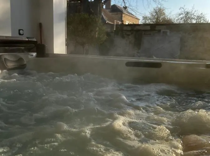 Apartment La Petite Brainoise - Avec Salle Jacuzzi 120 Jets *